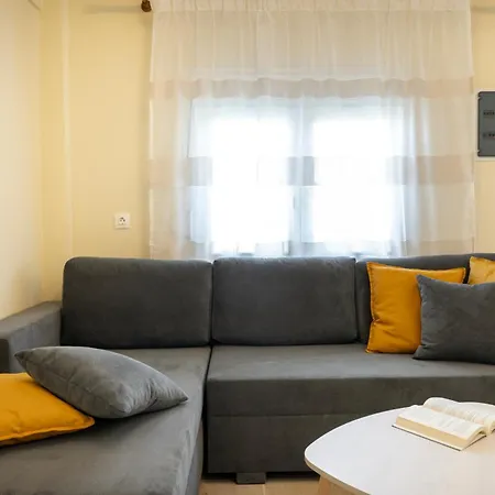 Alekos Apartment Ierissos