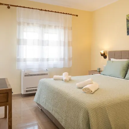 Apartment Alekos *
